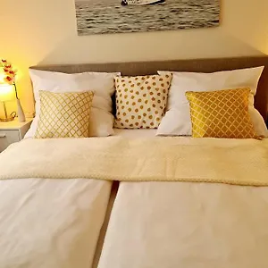 https://rivulet-apartment.hotelsheidelberg.net