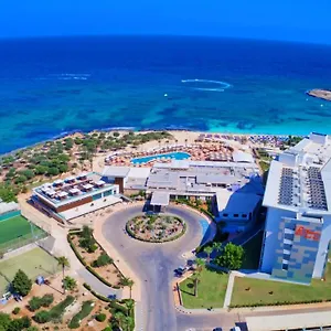 **** Hotel Asterias Cipro