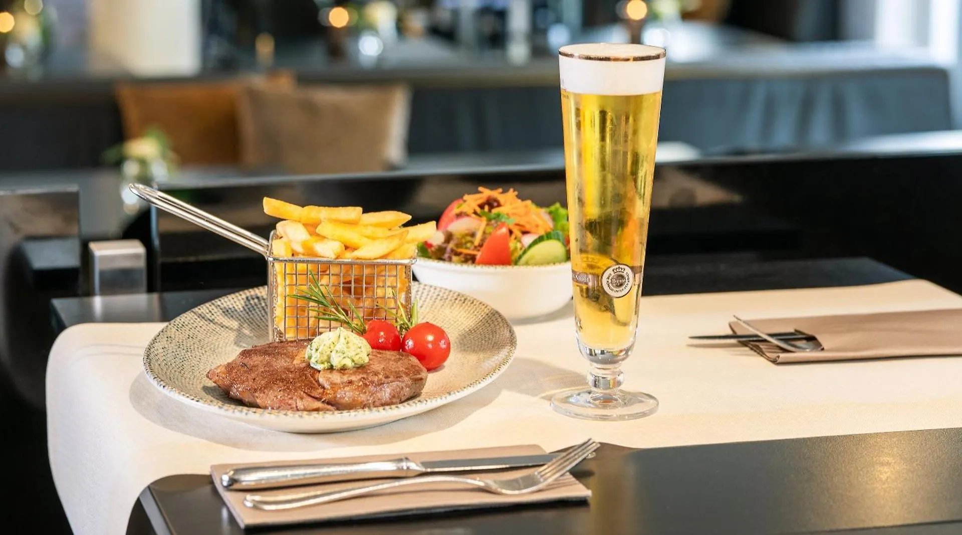 Victor's Residenz-Hotel München Unterschleißheim 4*,